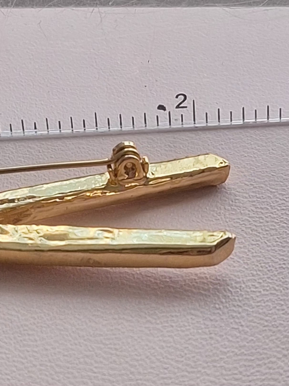 2" Vintage Gold Scissor Brooch with Clear Rhinestones Round Baguette - Picture 9 of 10